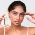 Jak prawidłowo aplikować serum Skinimal pod oczy?