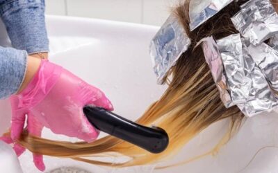 Dlaczego nie myć włosów przed farbowaniem?